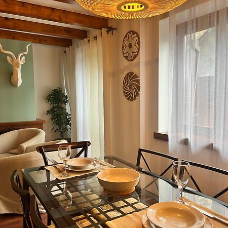 דירות Luxury House Valencia D'Aneu מראה חיצוני תמונה