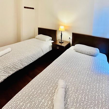 דירות Luxury House Valencia D'Aneu מראה חיצוני תמונה