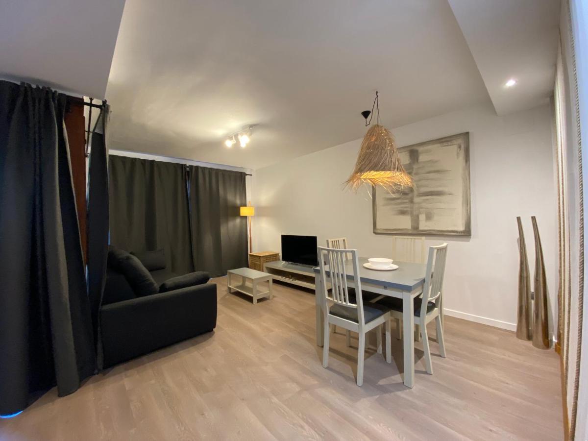 דירות Luxury House Valencia D'Aneu מראה חיצוני תמונה