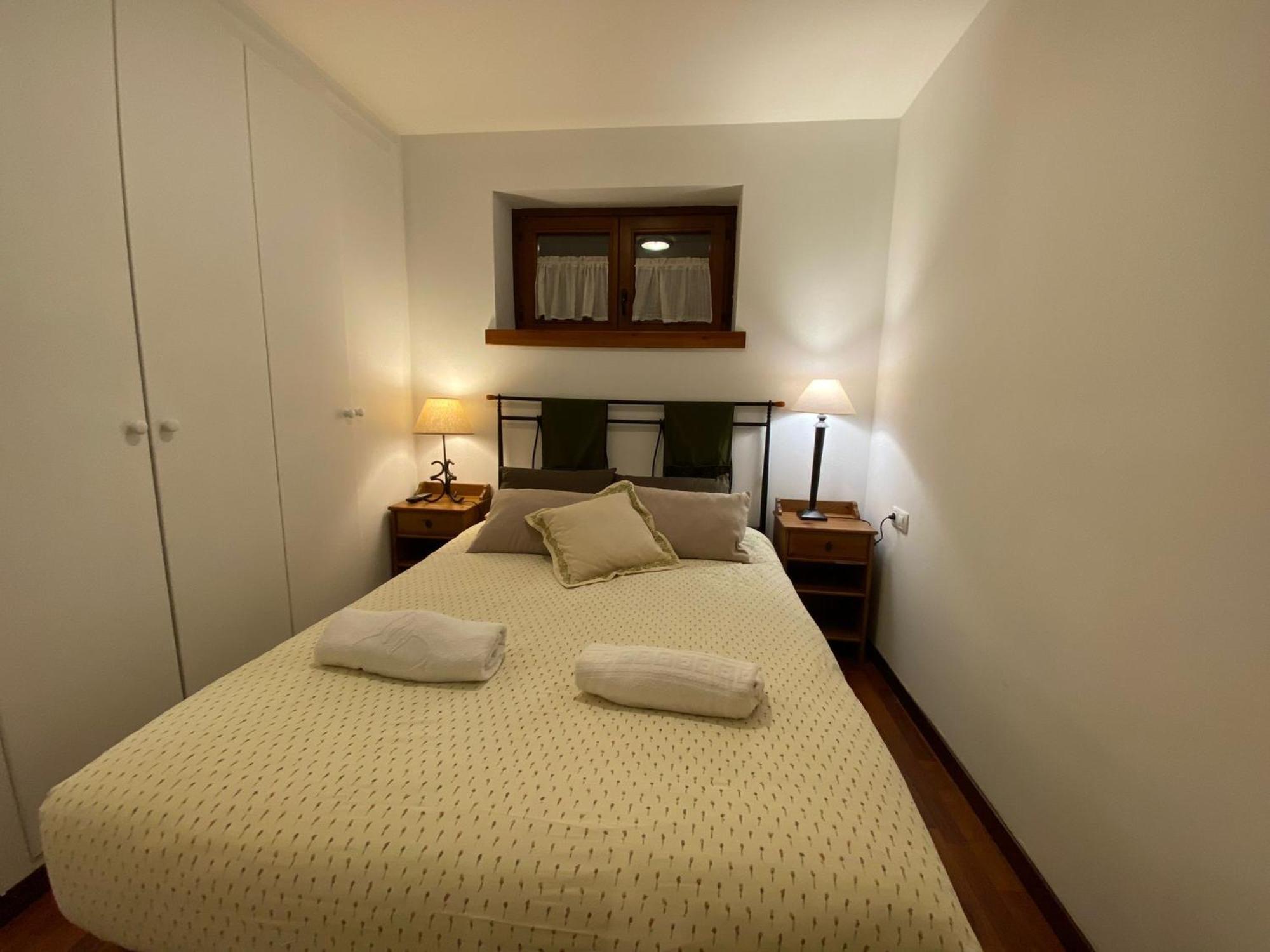 דירות Luxury House Valencia D'Aneu מראה חיצוני תמונה